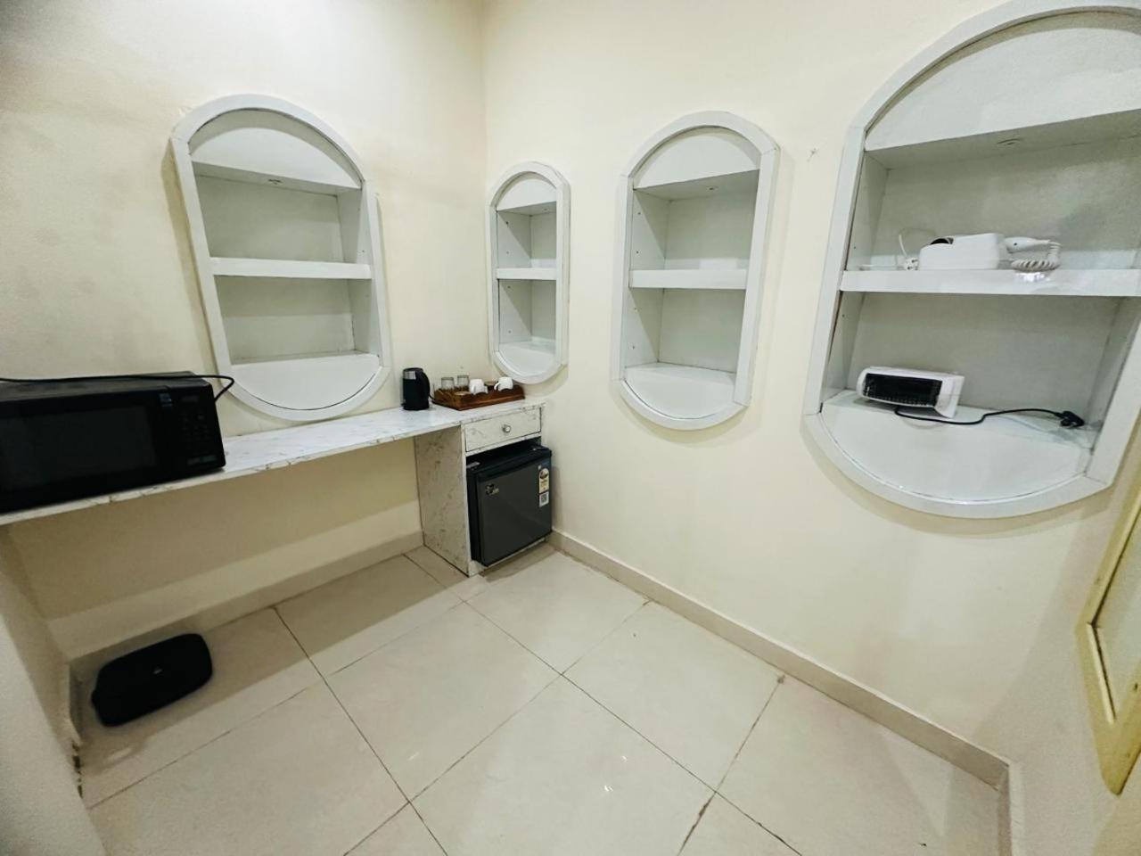 Hinduja Haveli Gulab Sagar Hotel Jodhpur  Bagian luar foto